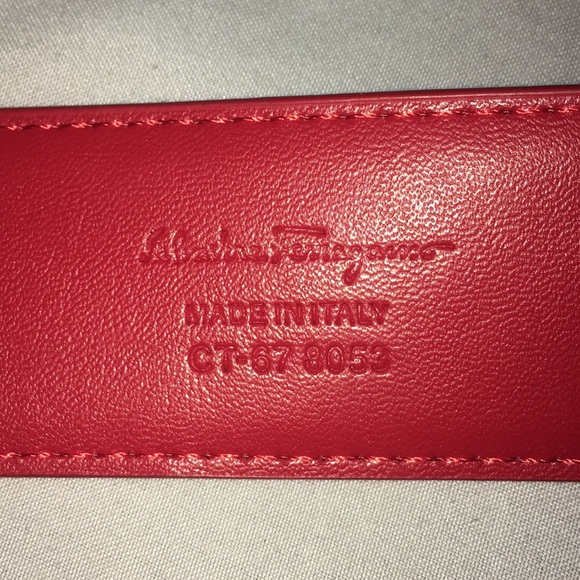 Red Ferragamo belt - Picture 2 of 4